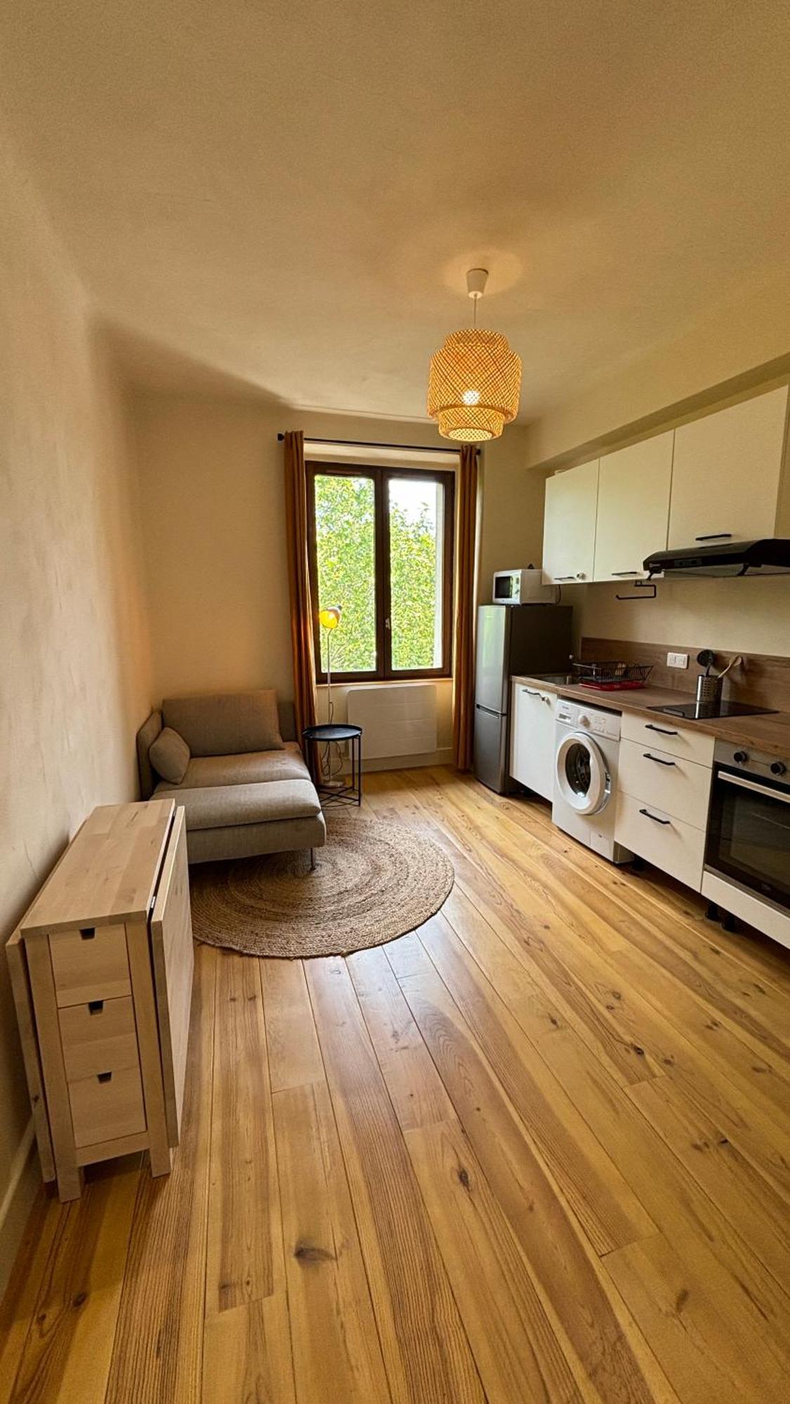 T2 Cocon Avec Balcon Et Parking Apartment La Roche-sur-Foron Luaran gambar