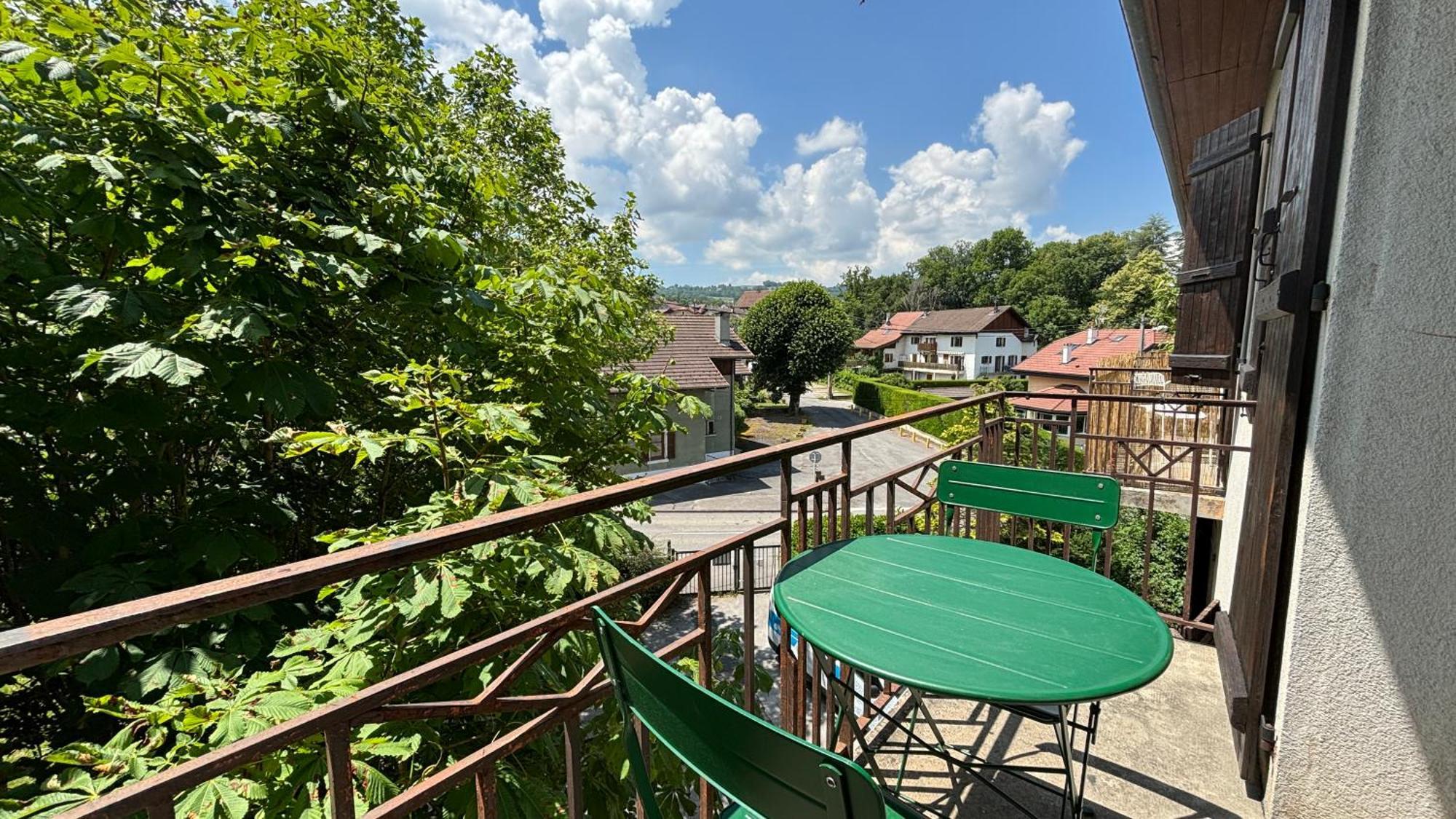 T2 Cocon Avec Balcon Et Parking Apartment La Roche-sur-Foron Luaran gambar