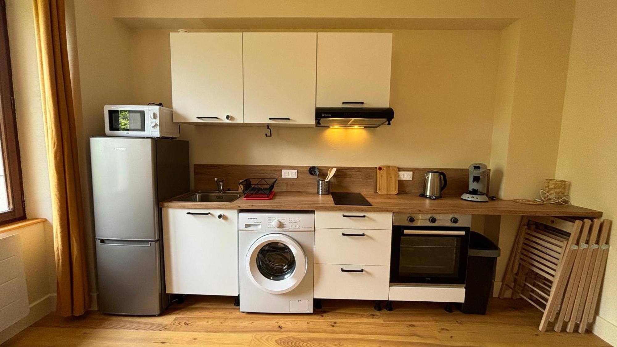 T2 Cocon Avec Balcon Et Parking Apartment La Roche-sur-Foron Luaran gambar
